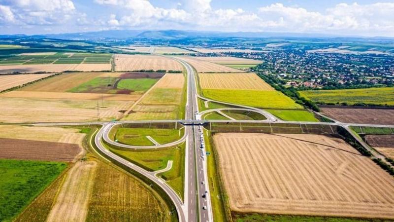 Új híd építésének lehetősége körvonalazódik Devecser térségében, hiszen a 8-as főút fejlesztési programja tovább halad előre.